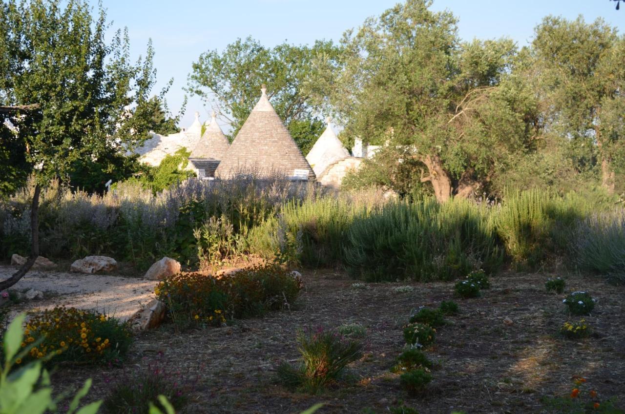 I Trulli Di Acquarossa Cisternino Exterior foto