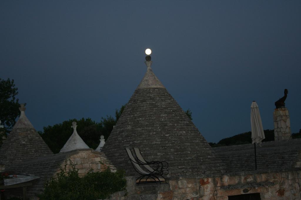 I Trulli Di Acquarossa Cisternino Exterior foto