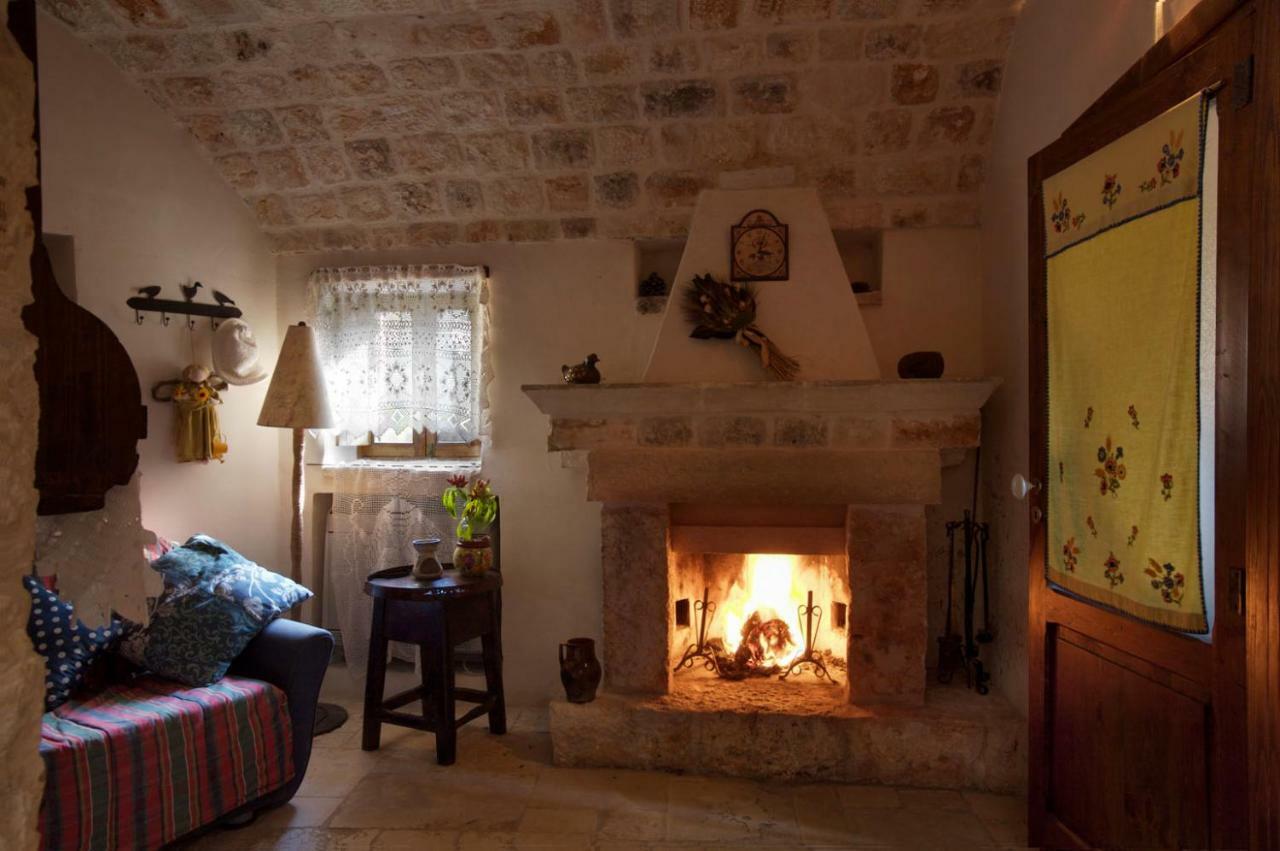 I Trulli Di Acquarossa Cisternino Exterior foto