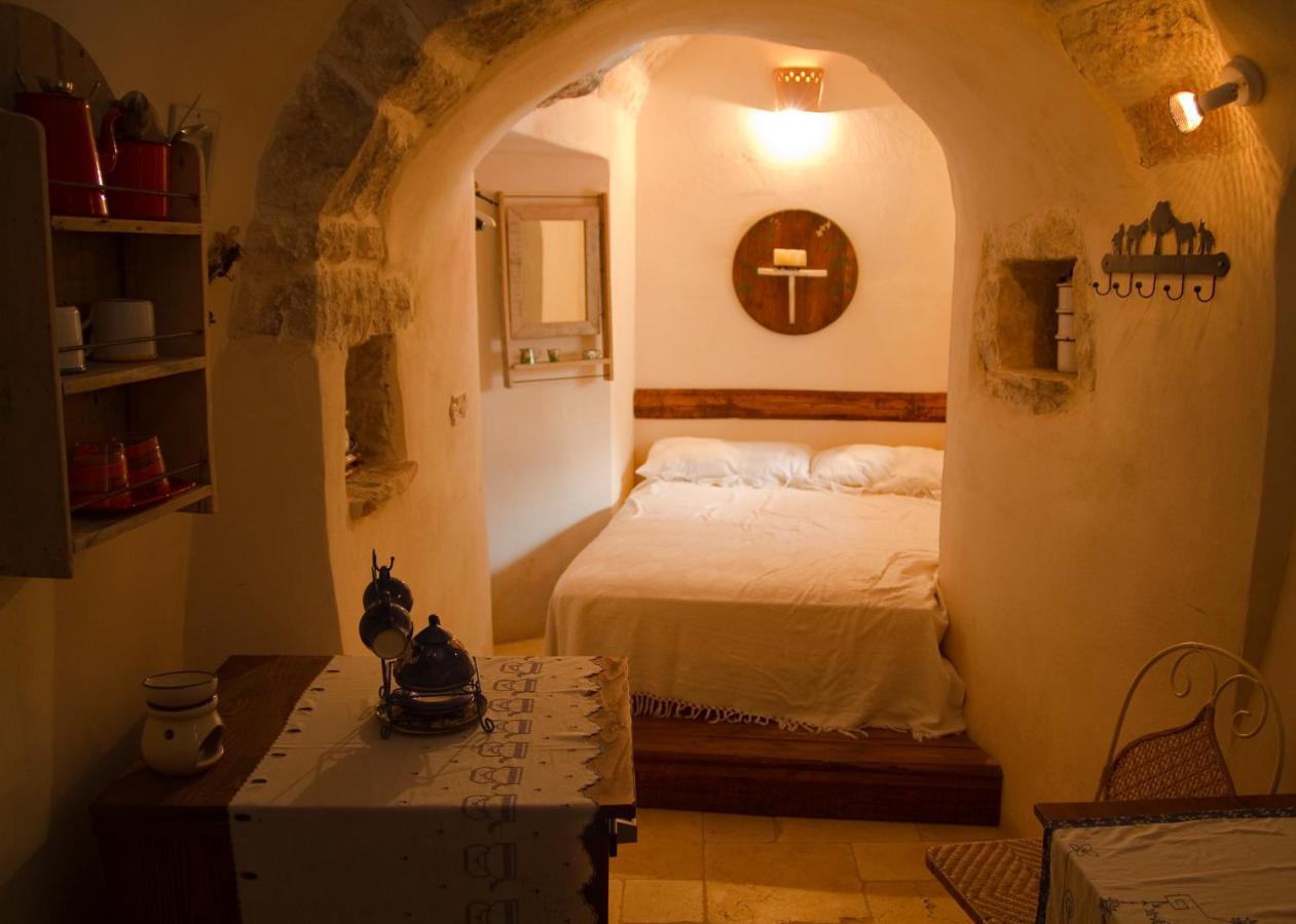 I Trulli Di Acquarossa Cisternino Exterior foto